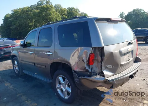 2011 Chevrolet Tahoe Lt z USA, uszkodzony, nr VIN 1GNSCBE0XBR242563